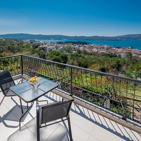 Apartment Lana Tivat Eksteriør billede