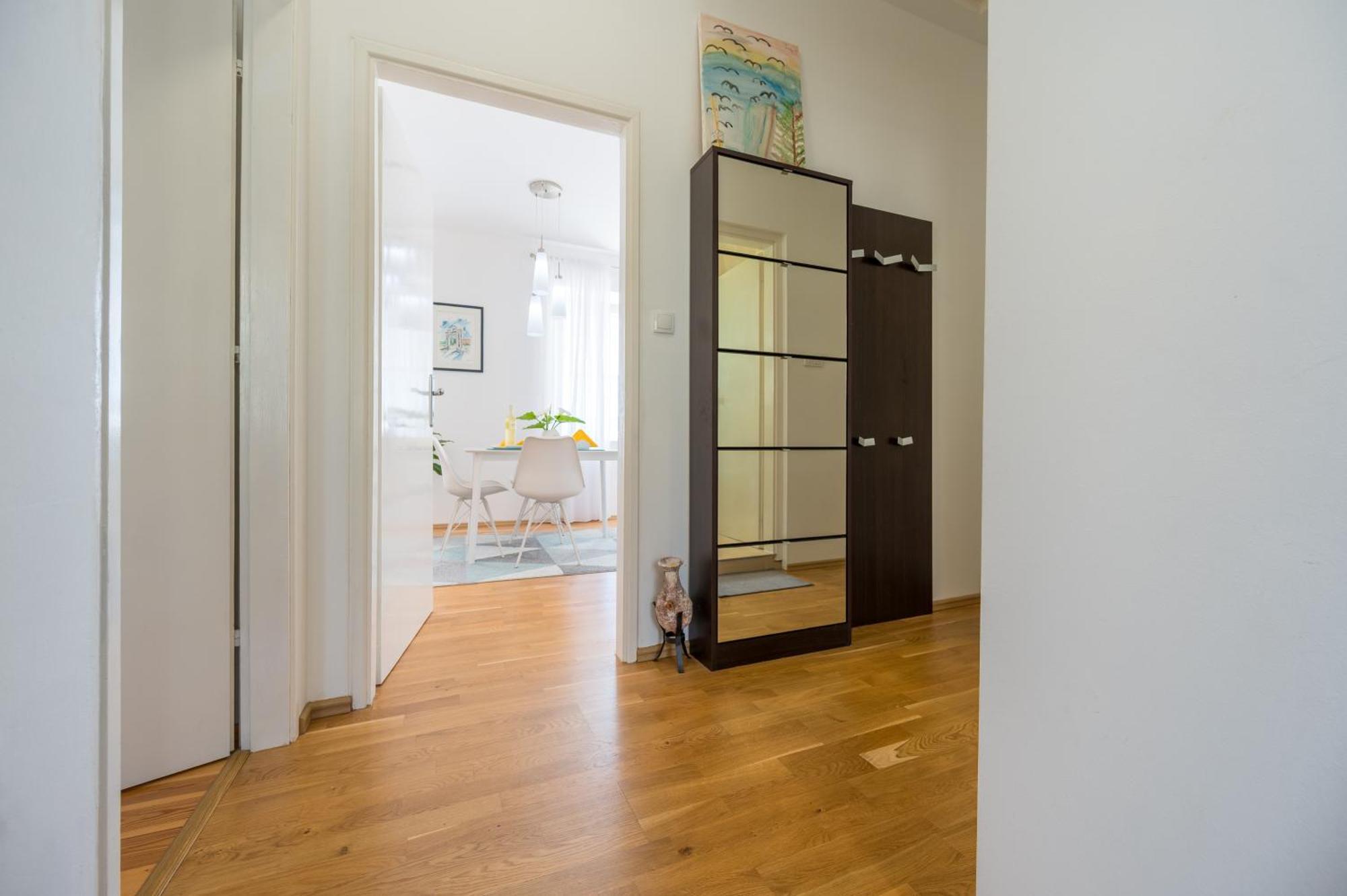 Apartment Lana Tivat Eksteriør billede