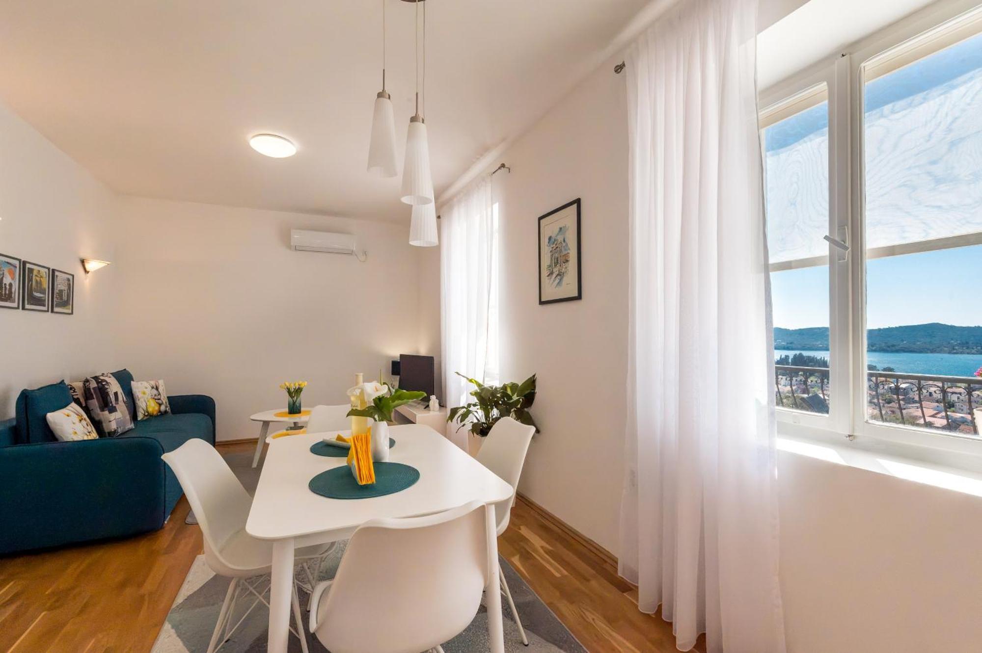 Apartment Lana Tivat Eksteriør billede